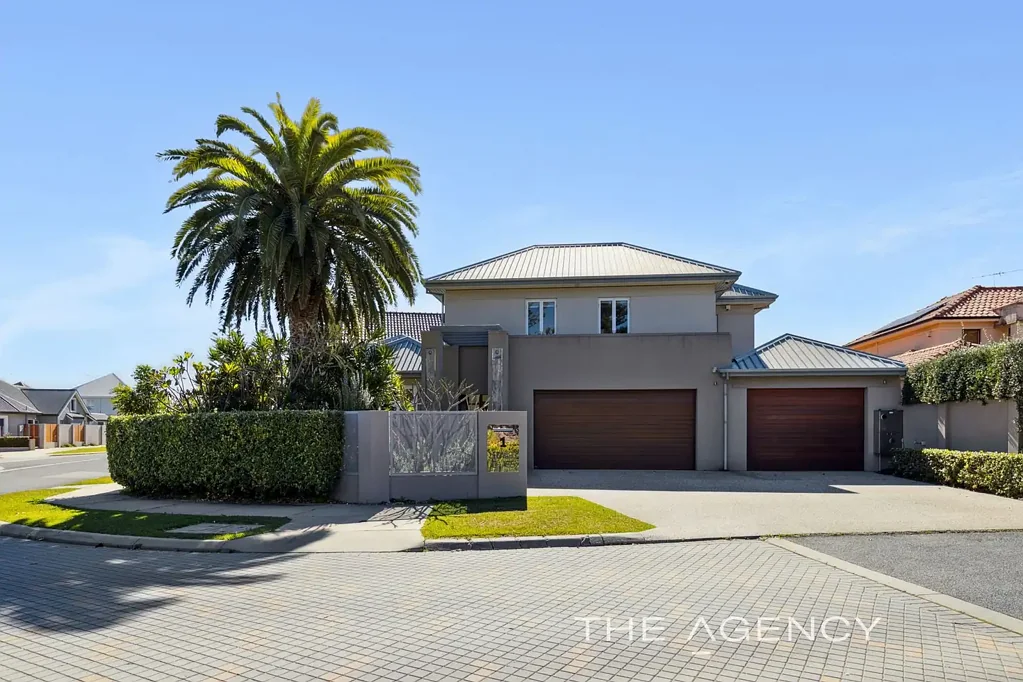 1 Leeward Chase, Hillarys, WA 6025