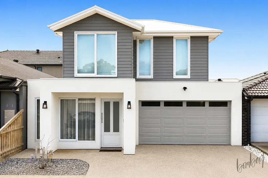 Mickleham 4બેડરૂમ Hampton Family Home