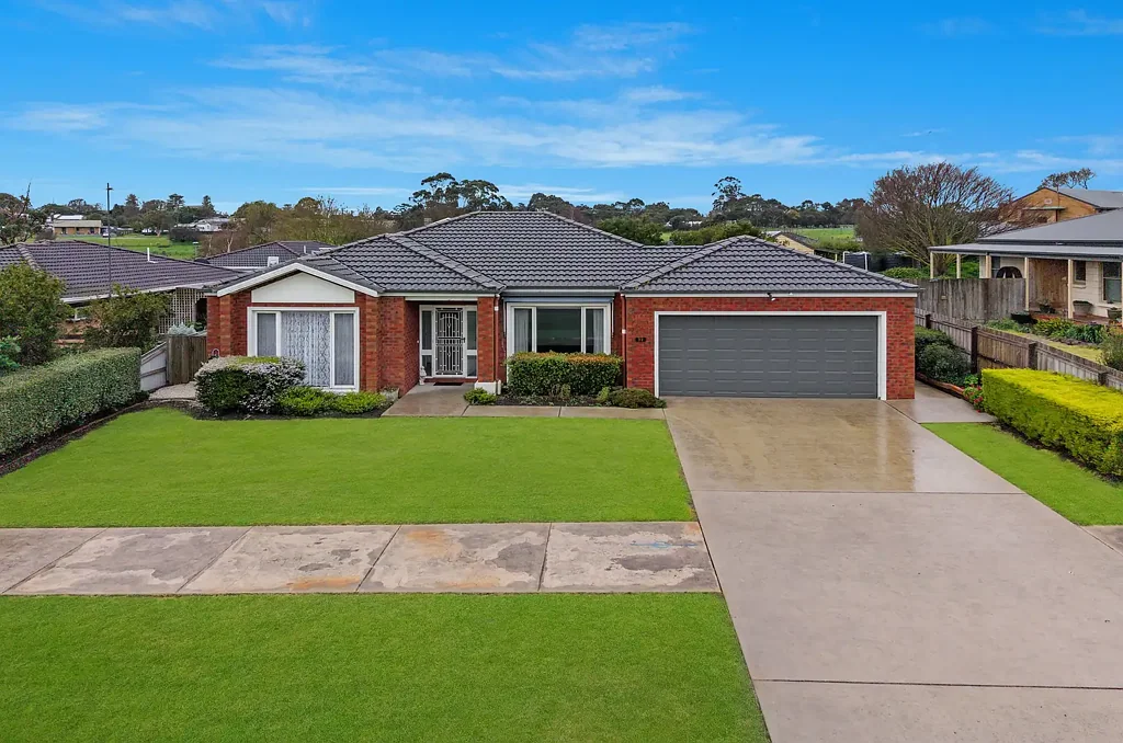 Mortlake 3房  Parkside Living in the Heart of Mortlake