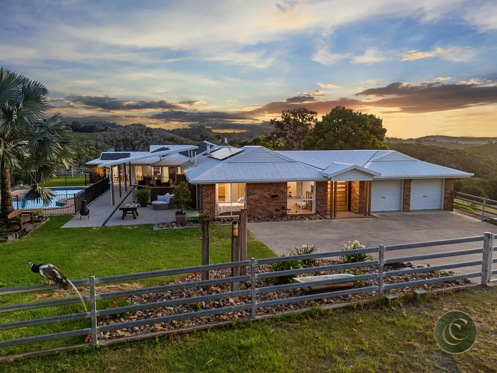 Black Mountain 4Kwarto Expansive Family Retreat with Breathtaking Views and Unmatched Rural Charm