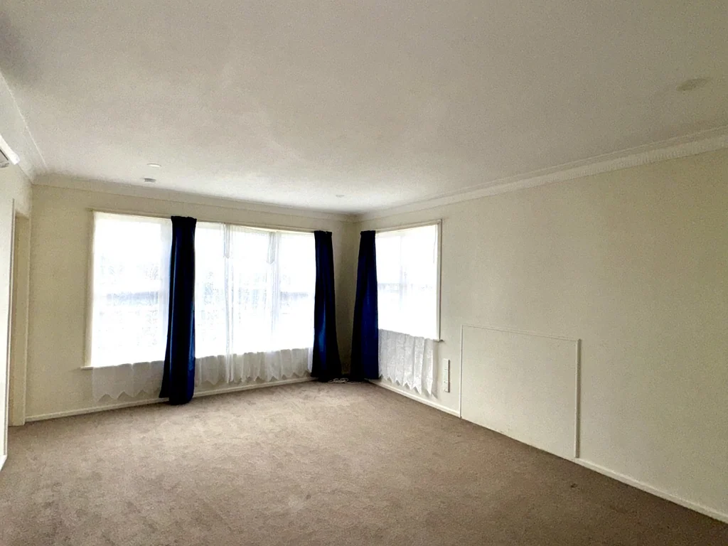 Quaint 3-Bedroom Home in Convenient Papatoetoe Location
