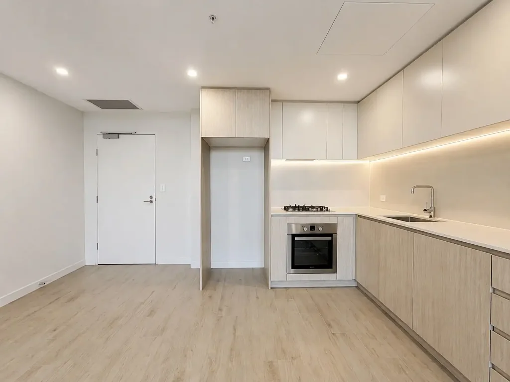 Brand New One Bedroom Apartment with Study