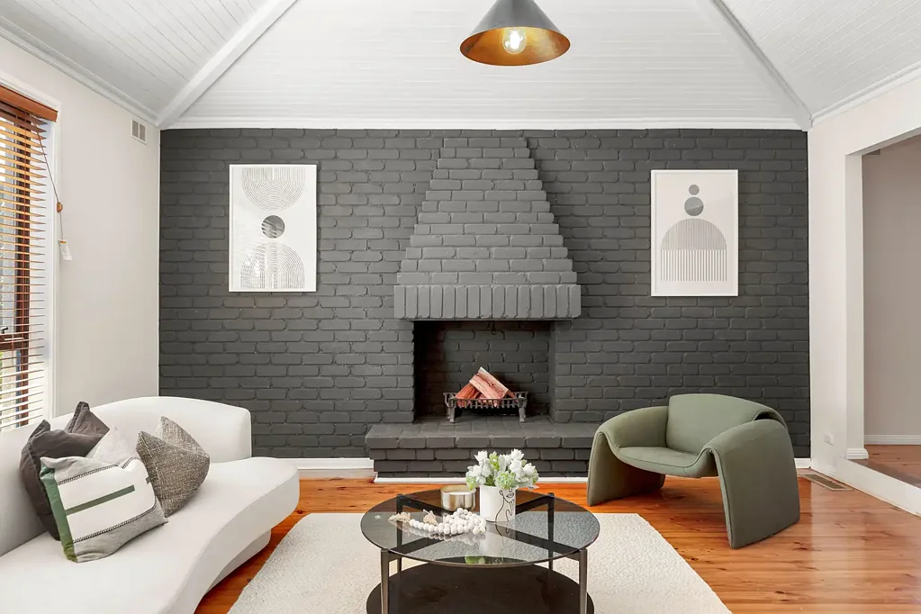 8 Bradford Avenue, Greenvale, VIC 3059