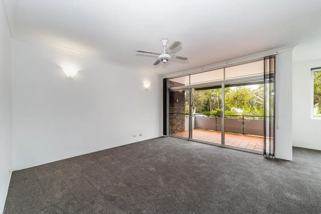 Generously Sized Two-Bedroom Apartment | Eastern Hill Location