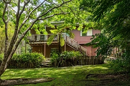 30 Enchelmaier Street, Dayboro
