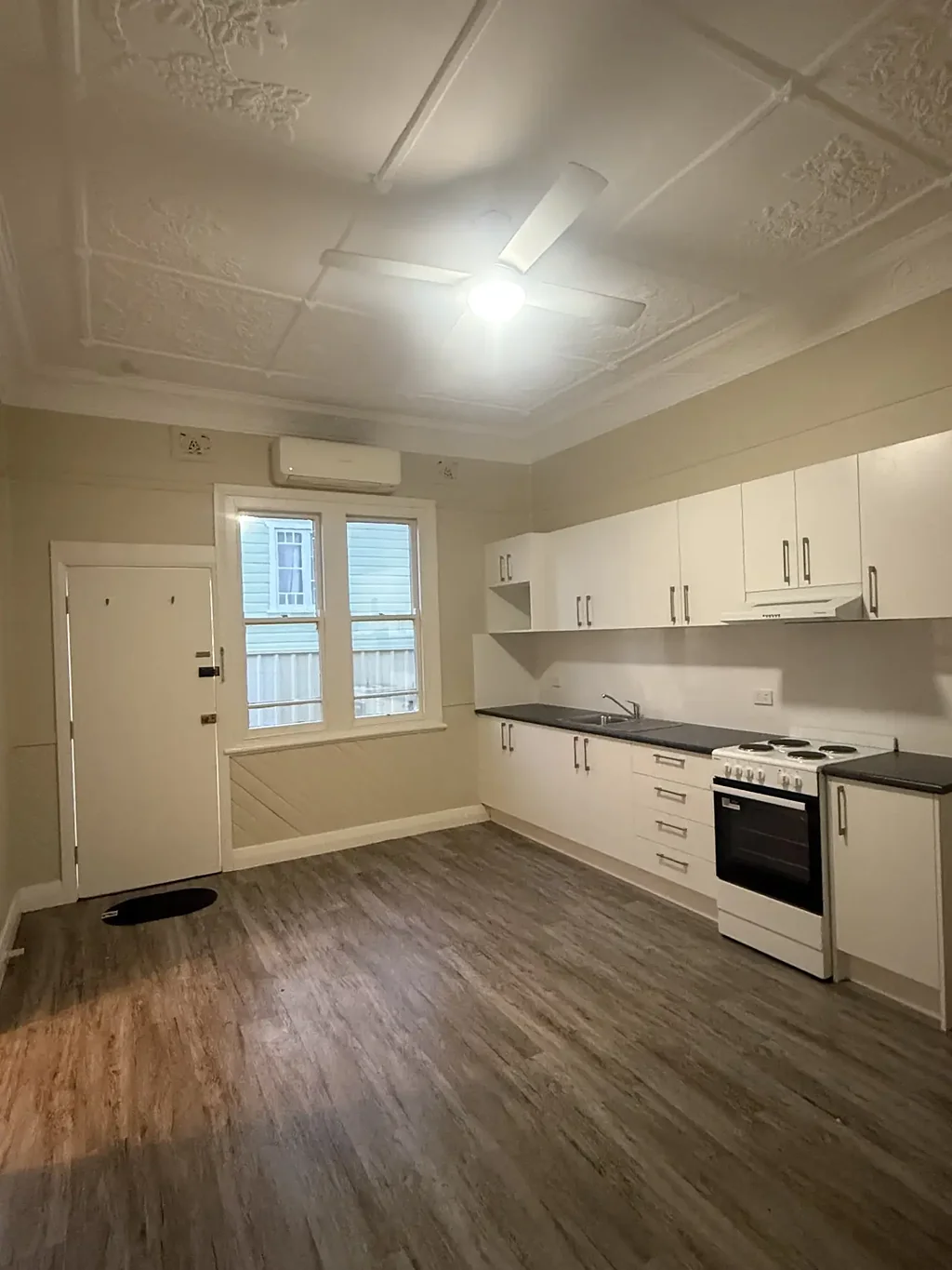 1 Bedroom Flat