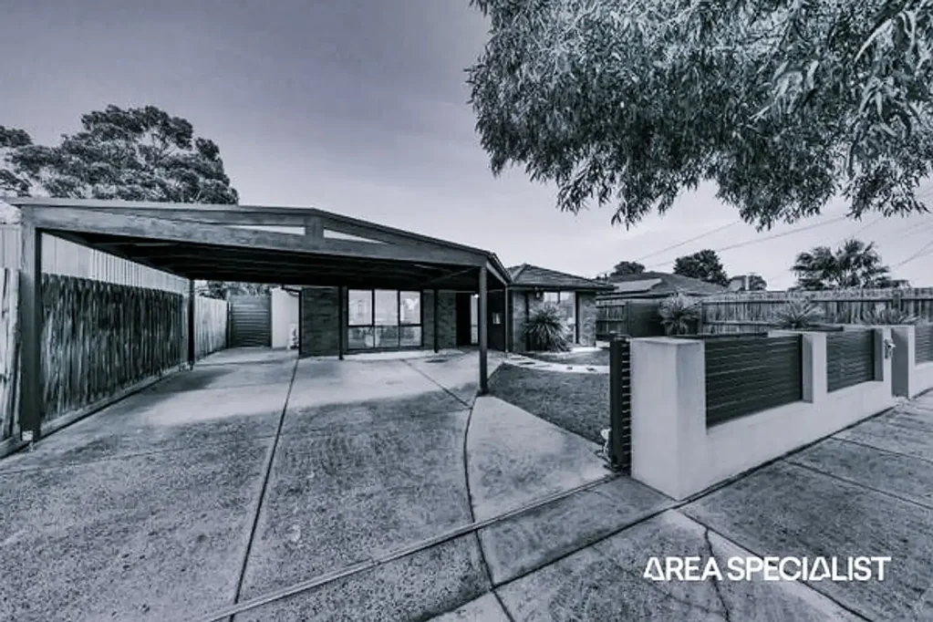 24 David Avenue, Cranbourne, VIC 3977