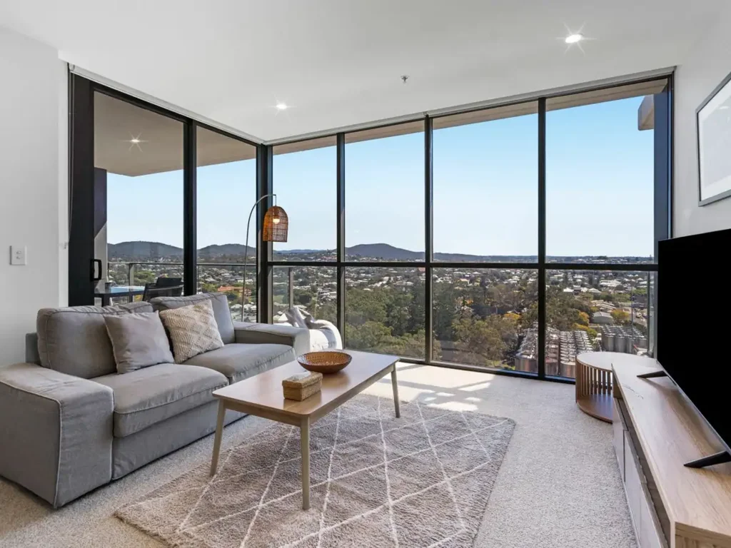 Milton 1 Bedroom Resort-style apartment living on the city fringe