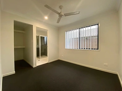 55 Flora Terrace, Pimpama, QLD 4209, 4房, 2浴, House