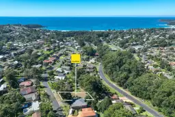 11 BUSHLAND AVE, Mollymook Beach