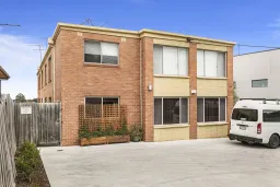 6/500 Moreland Road, Brunswick West