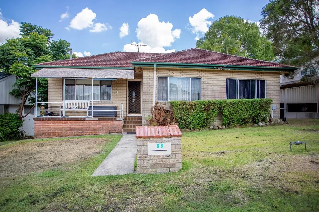 66 Bayview Crescent, Taree, NSW 2430