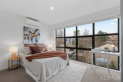 29/135 Easty Street, Phillip, ACT 2606, 2 slaapkamers, 2 badkamers, Townhouse