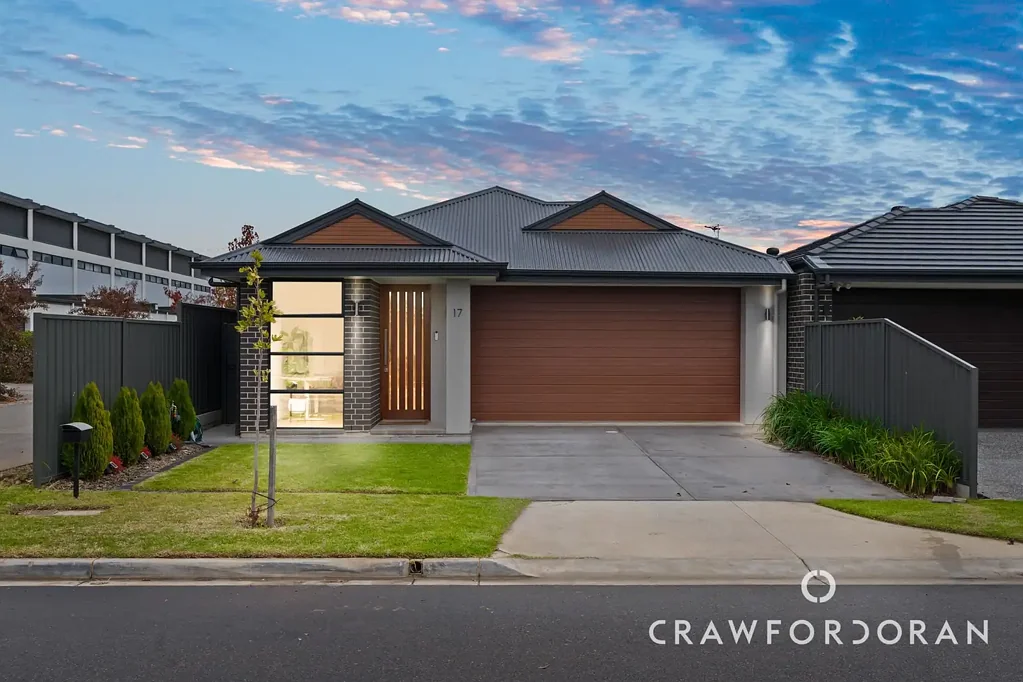 Croydon Park 3Moenga Glossy Single-Storey Living in Contemporary Croydon Park Pocket