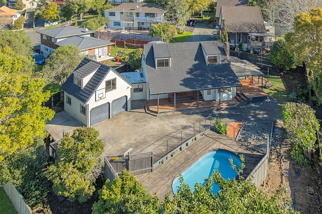 11 Palliser Lane, Browns Bay, North Shore City