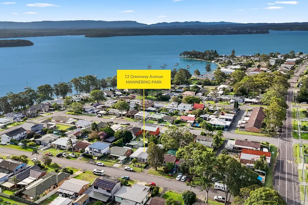 12 Greenway Avenue, Mannering Park, NSW 2259