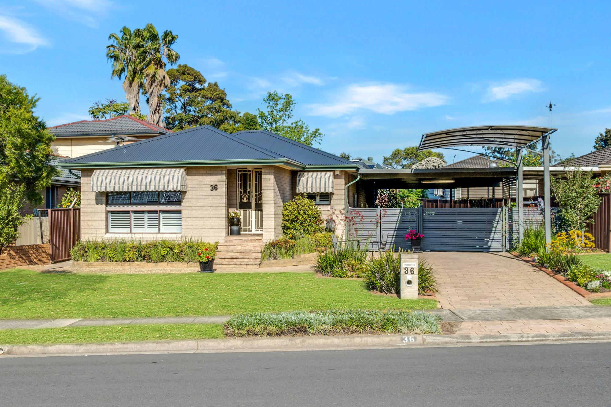 36 ROLAND ST, BOSSLEY PARK NSW 2176, 0部屋, 0バスルーム, House