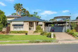 36 ROLAND ST, Bossley Park