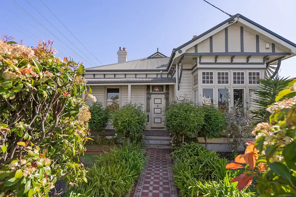 Invermay 3ਬੈੱਡਰੂਮ Federation Elegance in Invermay