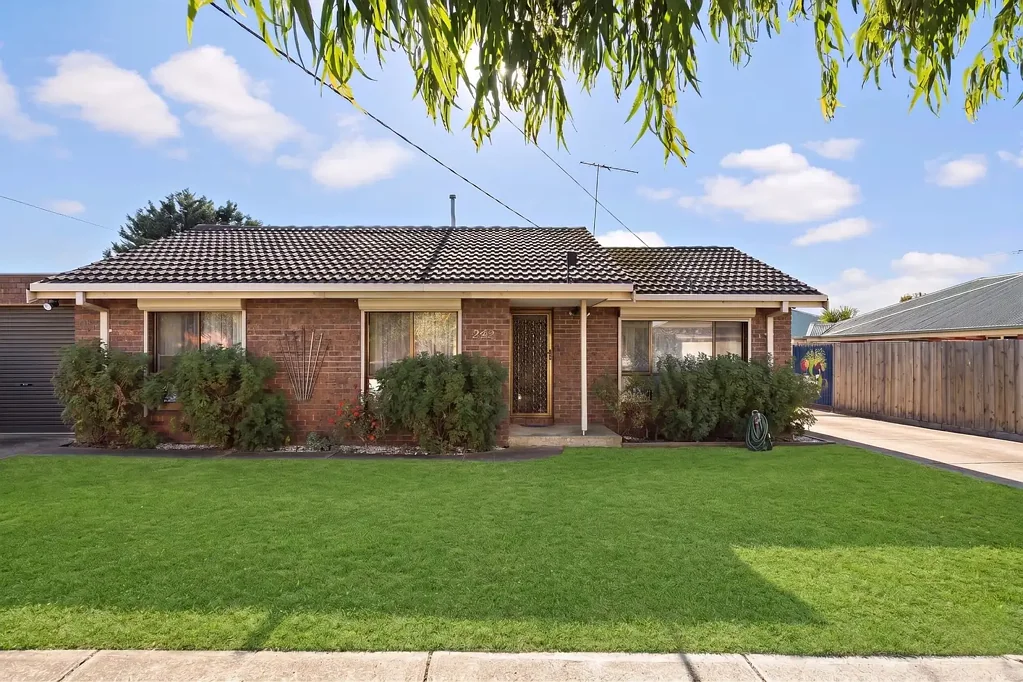 Deer Park 3房  Practical, Proportioned, Perfectly Placed
