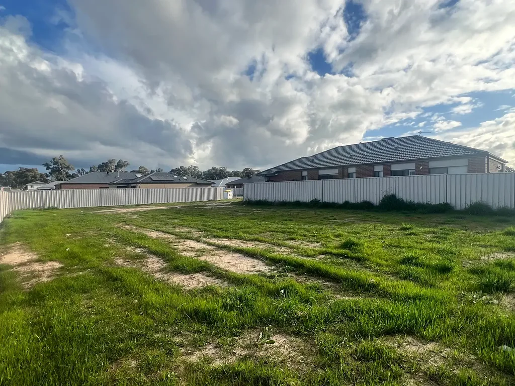 Benalla TITLED & READY TO BUILD!