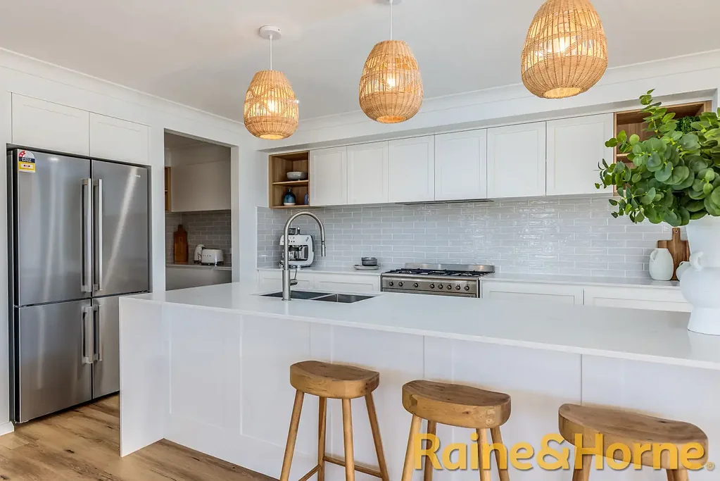 76 Azure Avenue, Dubbo, NSW 2830