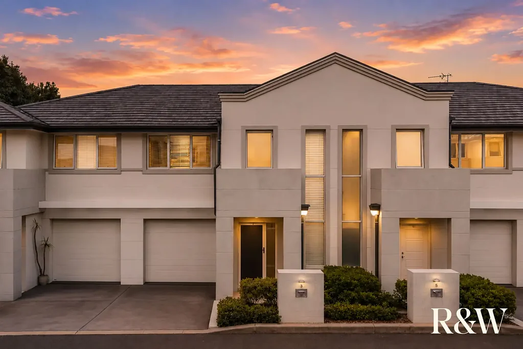 Macquarie Links 3 Slaapkamer Contemporary Living in Prestigious Macquarie Links