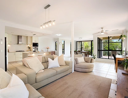 2033/1 The Vistas Drive, Carrara, Gold Coast, 3 ห้องนอน, 3 ห้องน้ำ, House