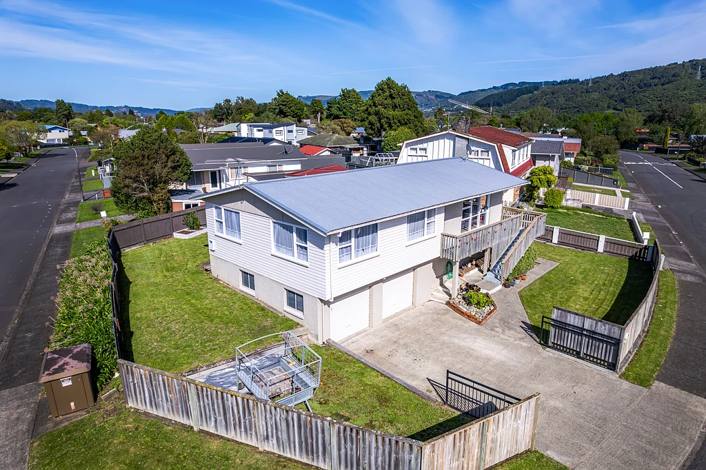 118 Clouston Park Road, Clouston Park, Upper Hutt, Wellington