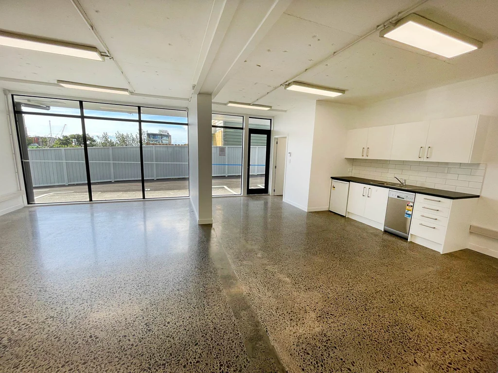 Grafton MODERN GROUND-FLOOR MEDICAL