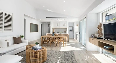 地址保密, Ingleburn, NSW 2565, 4房, 2浴, House