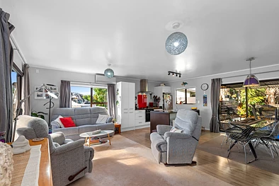 Address Withheld, Te Atatu Peninsula, Auckland City, 3 Bedrooms, 1 Bathrooms, House