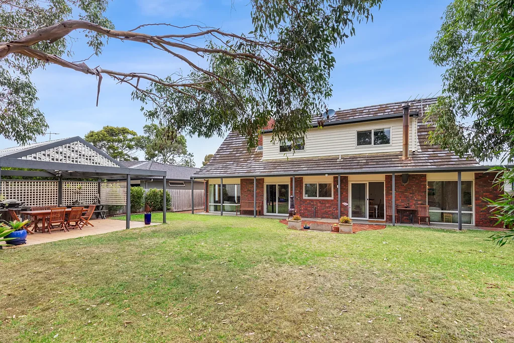 6 Sheoak Court, Ocean Grove, VIC 3226