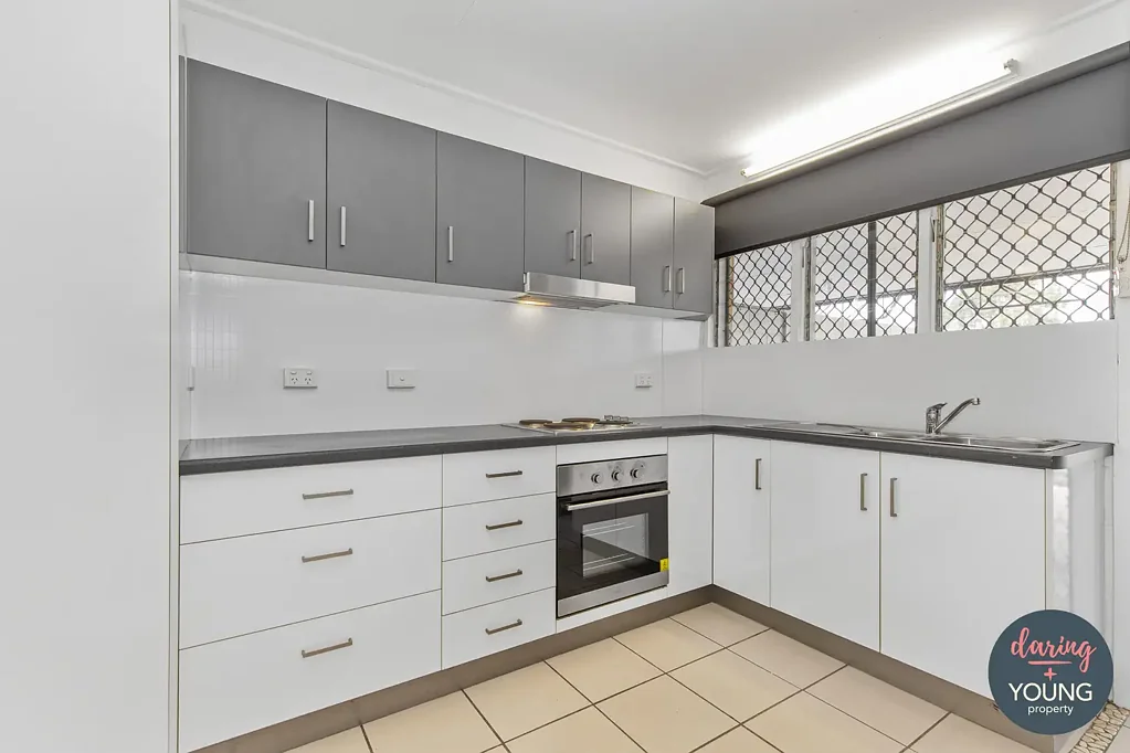 1/10 Regent Street, Hyde Park, QLD 4812, 2 slaapkamers, 1 badkamers, Unit