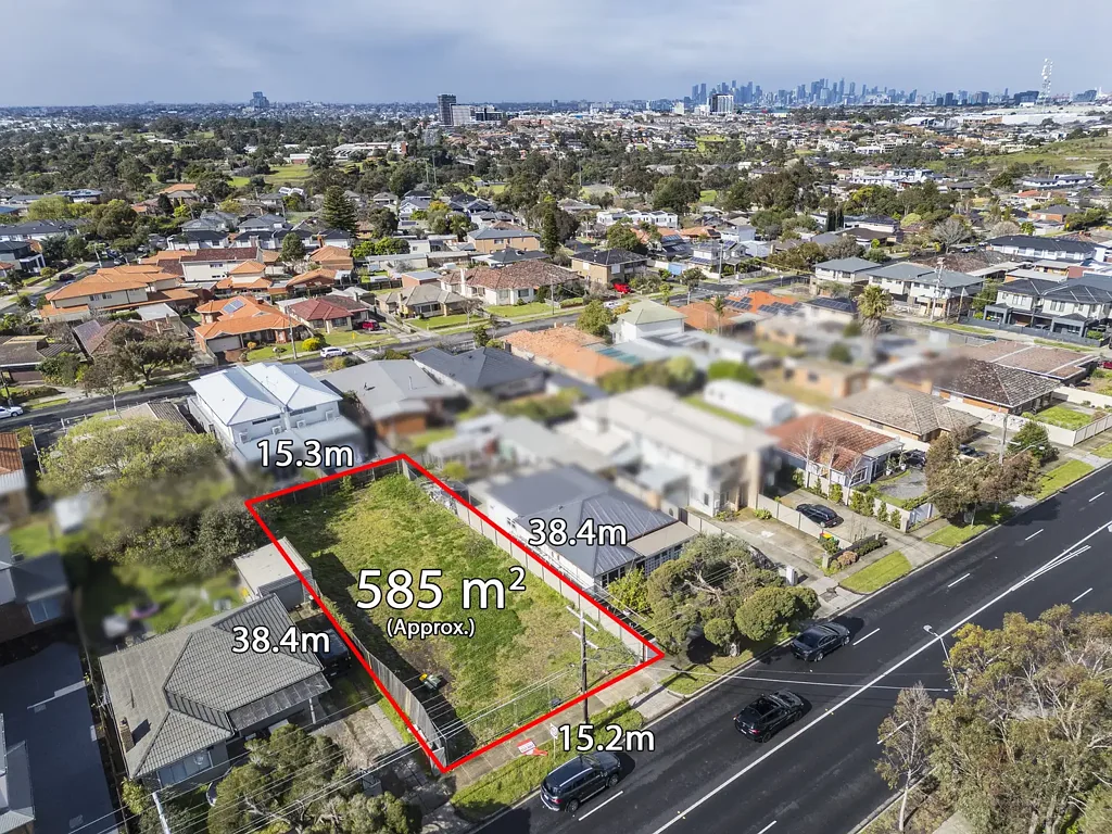 Avondale Heights EXPLORE ALL OPTIONS ON THIS SOUGHT AFTER BLOCK OF LAND!