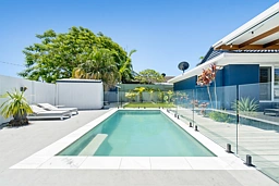 1/1 Red Bass Avenue, Tweed Heads West