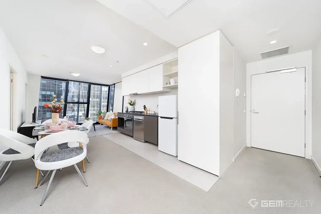 Melbourne 2房 墨尔本核心两居室 低维护便捷生活 尽享城市景观 Unbeatable CBD Location with Modern Comforts and Amenities