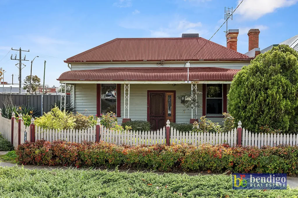 32 Breen Street, Quarry Hill, VIC 3550