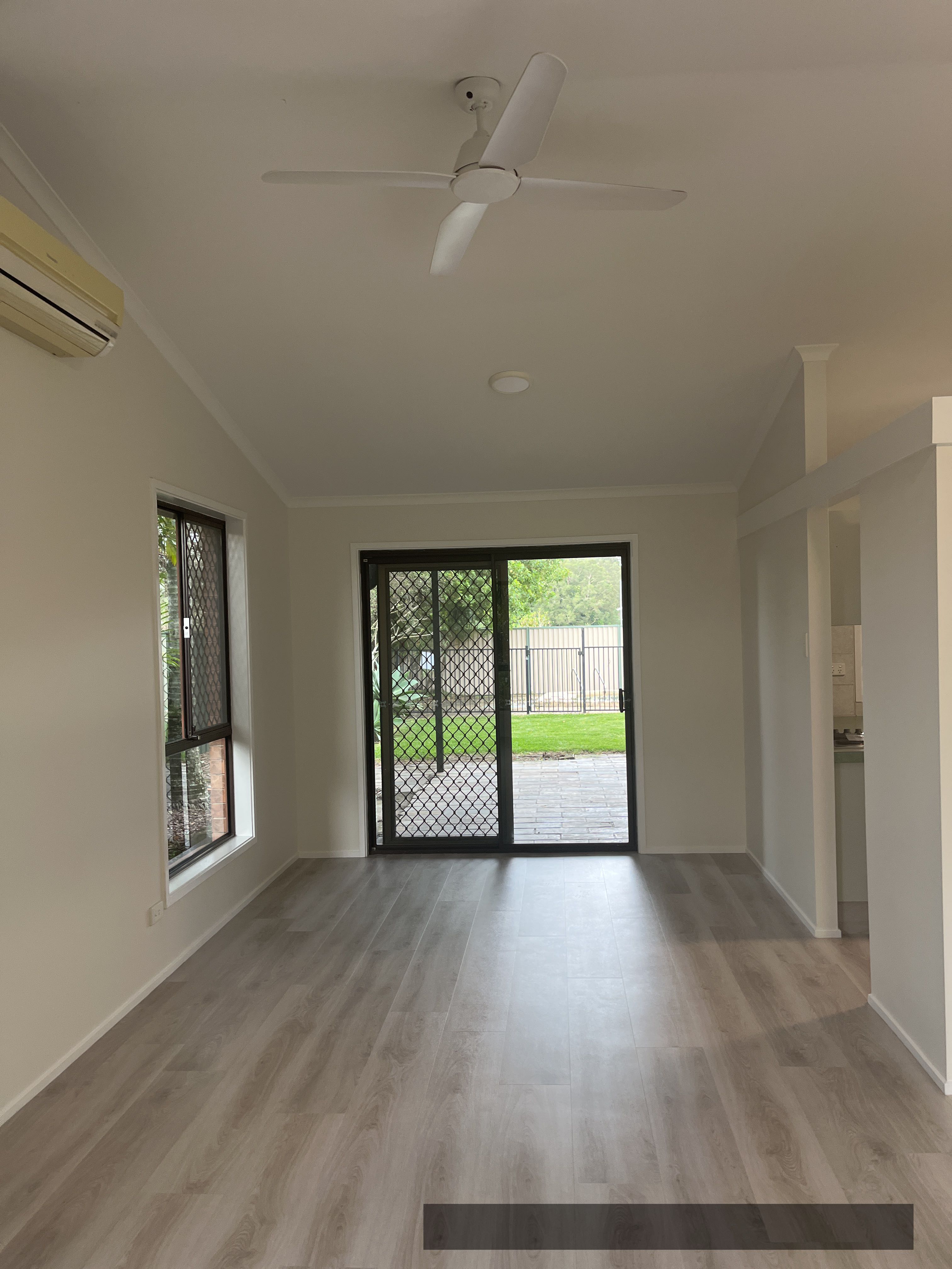 32 CLIVES CCT, CURRUMBIN WATERS QLD 4223, 0 침실, 0 욕실, House