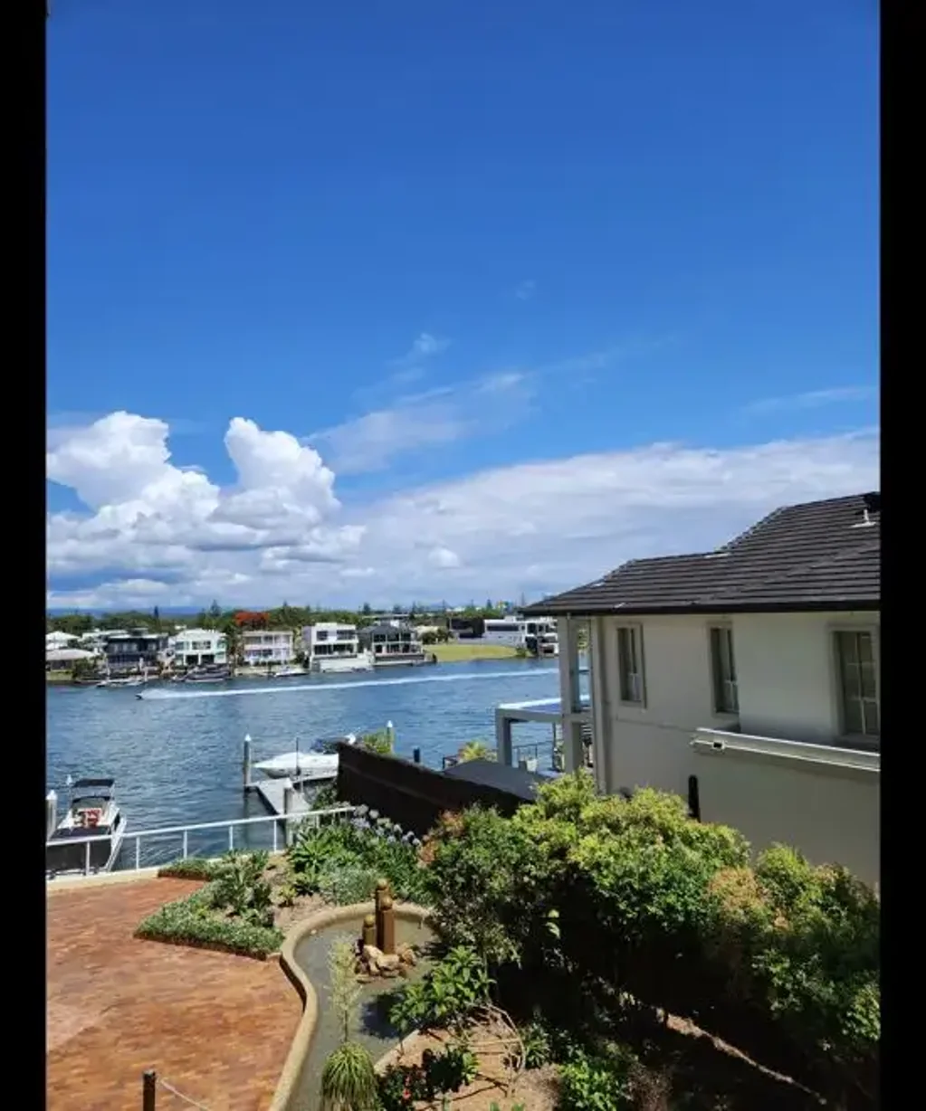 6-12months lease $900 pw up