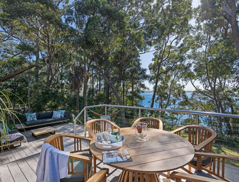 108 Bannister Head Road, Mollymook Beach, NSW 2539, 4 Bedrooms, 2 Bathrooms, House