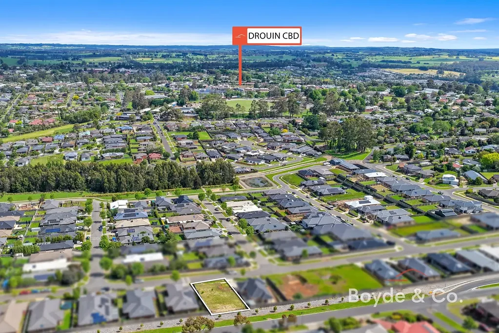 22 Leura Street, Drouin, VIC 3818