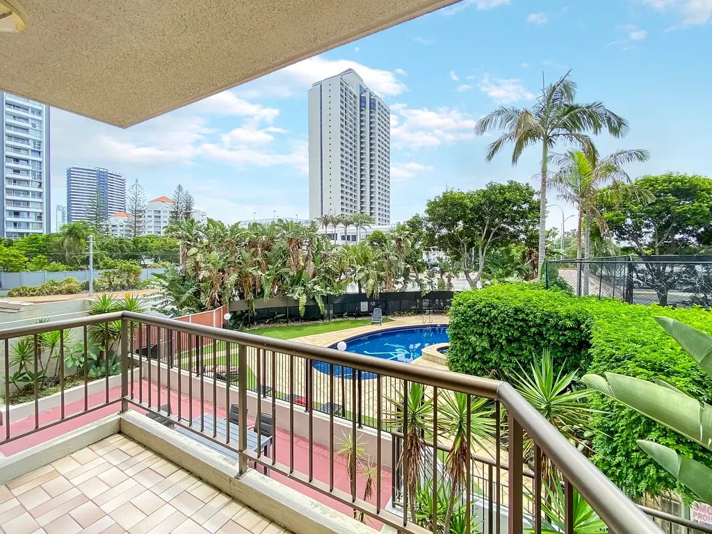 Convenient 1 Bedroom Apartment at The Beach