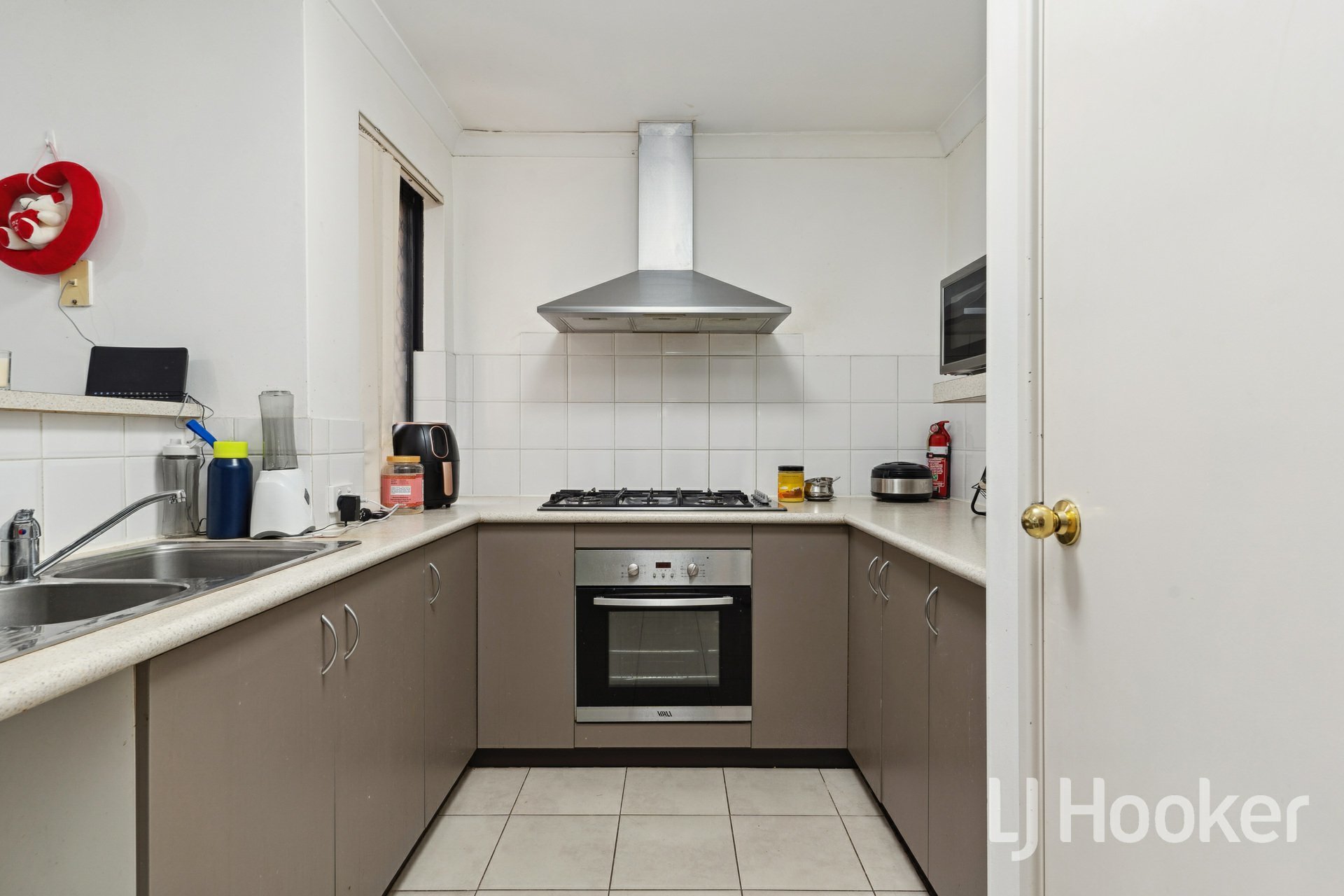 UNIT 2 27 BEVERIDGE ST, BENTLEY WA 6102, 0 Schlafzimmer, 0 Badezimmer, House