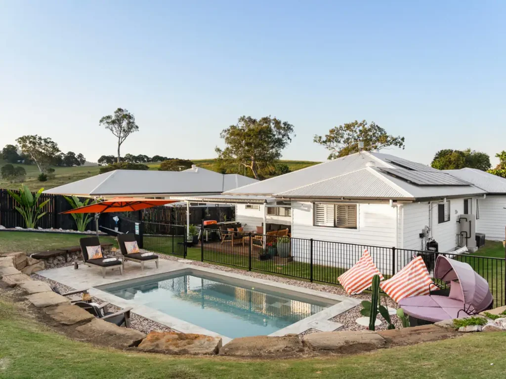 Kenilworth 4房  New Home, Country Charm
