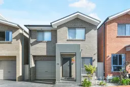 71 Ludhiana Glade, Schofields