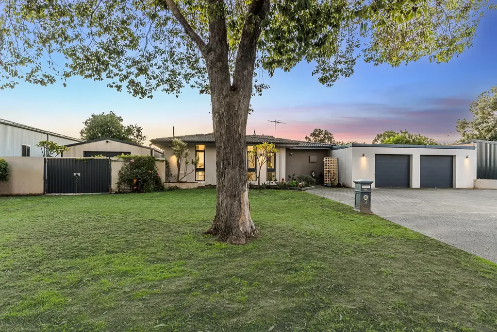 51 Dawson Street, Armadale, WA 6112