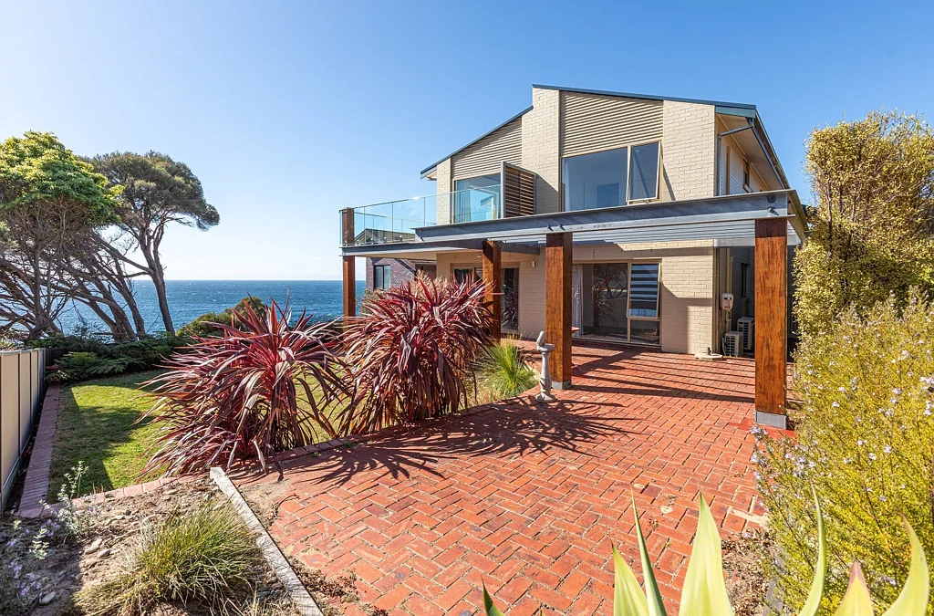 1A Bramble St, Eden, NSW 2551
