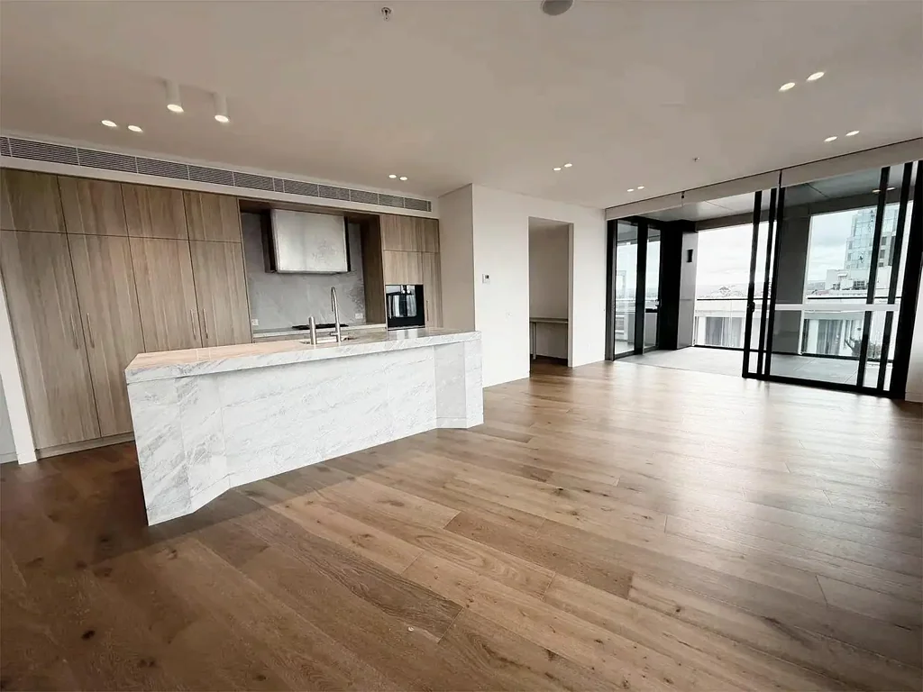 Brand New Luxury Three-Bedroom Apartment in the Heart of Chatswood | 1 Car Space + Storage Cage