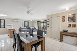 6A Gascoyne Street, Pacific Pines